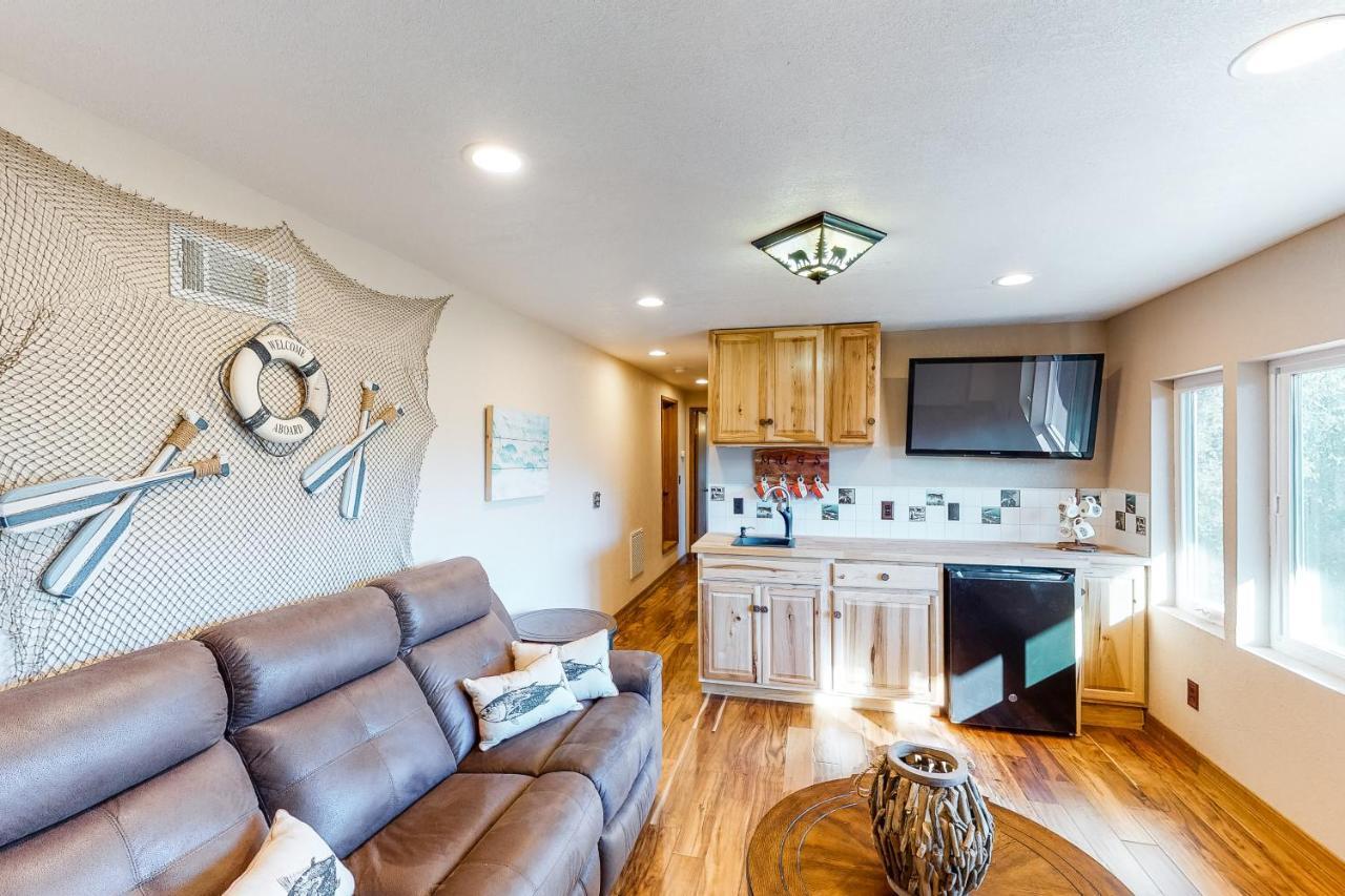 Lake View Magic Crestline Экстерьер фото